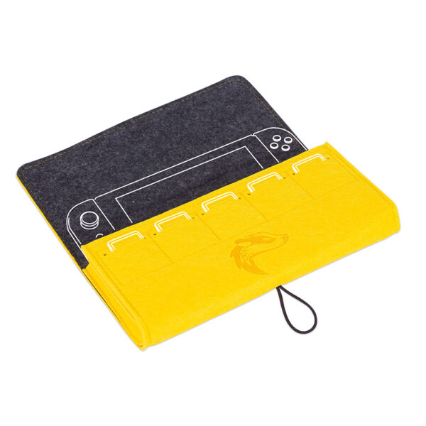 Pochette feutrine - Nintendo Switch - Harry Potter - Poufsouffle - Ouverte