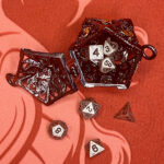 Porte-clé D20 - Lot de 7 mini dés (5mm) - Noir et doré